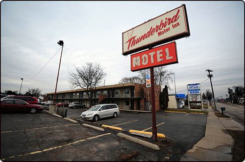 Thunderbird Motor Inn Baraboo Eksteriør bilde
