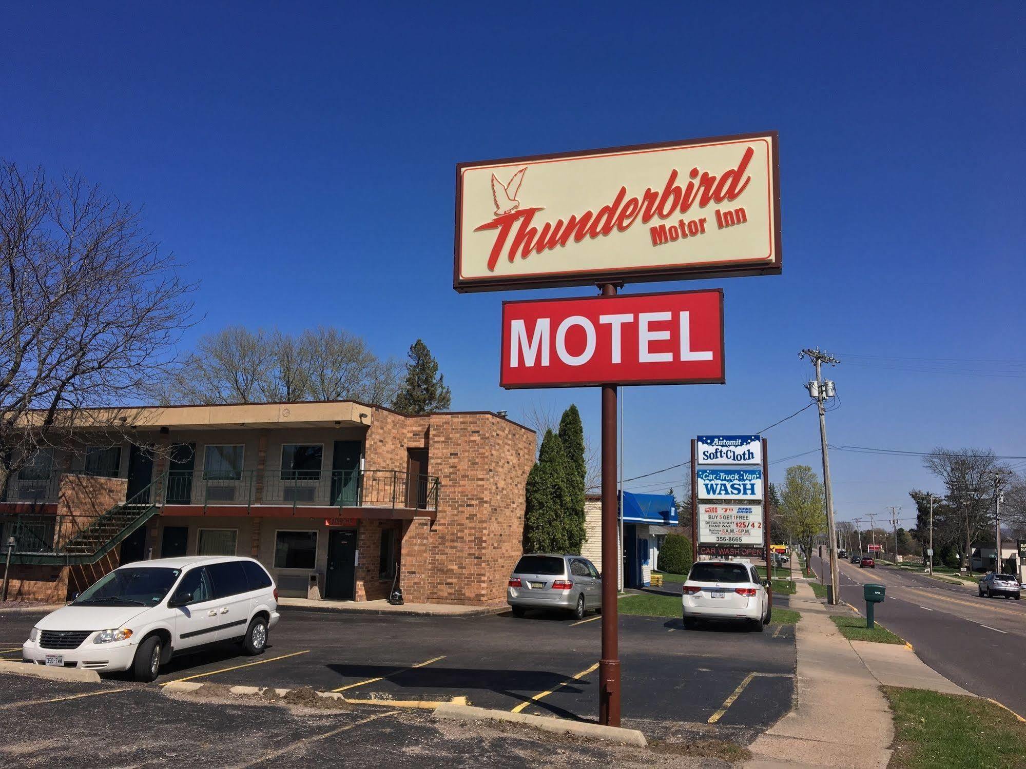 Thunderbird Motor Inn Baraboo Eksteriør bilde